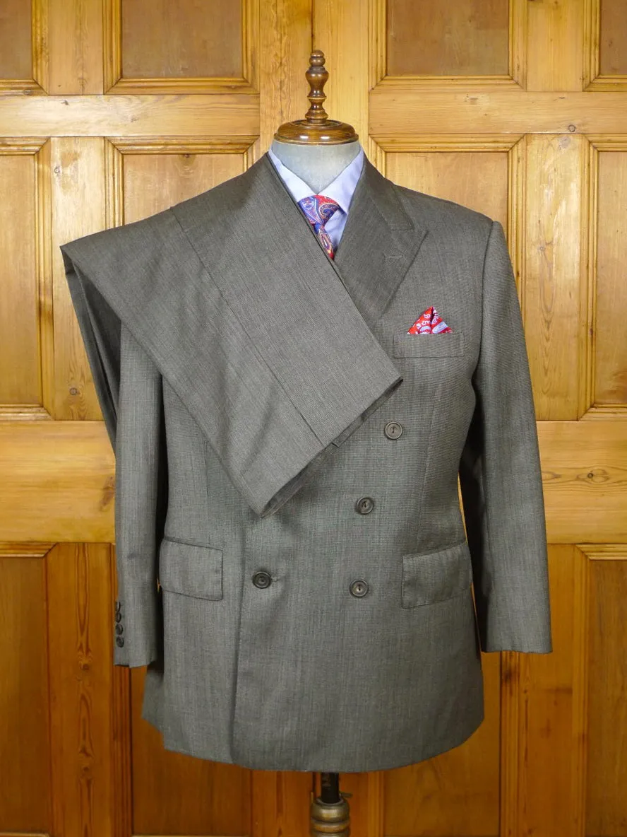 23/0160 near immaculate vintage welsh & jefferies savile row bespoke micro-nailhead weave d/b worsted suit 45 short