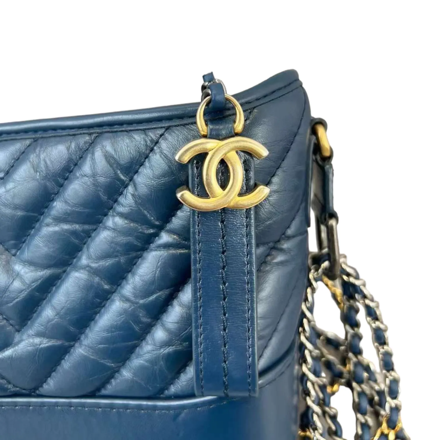 Aged Calfskin Quilted Small Gabrielle Hobo Navy MHW