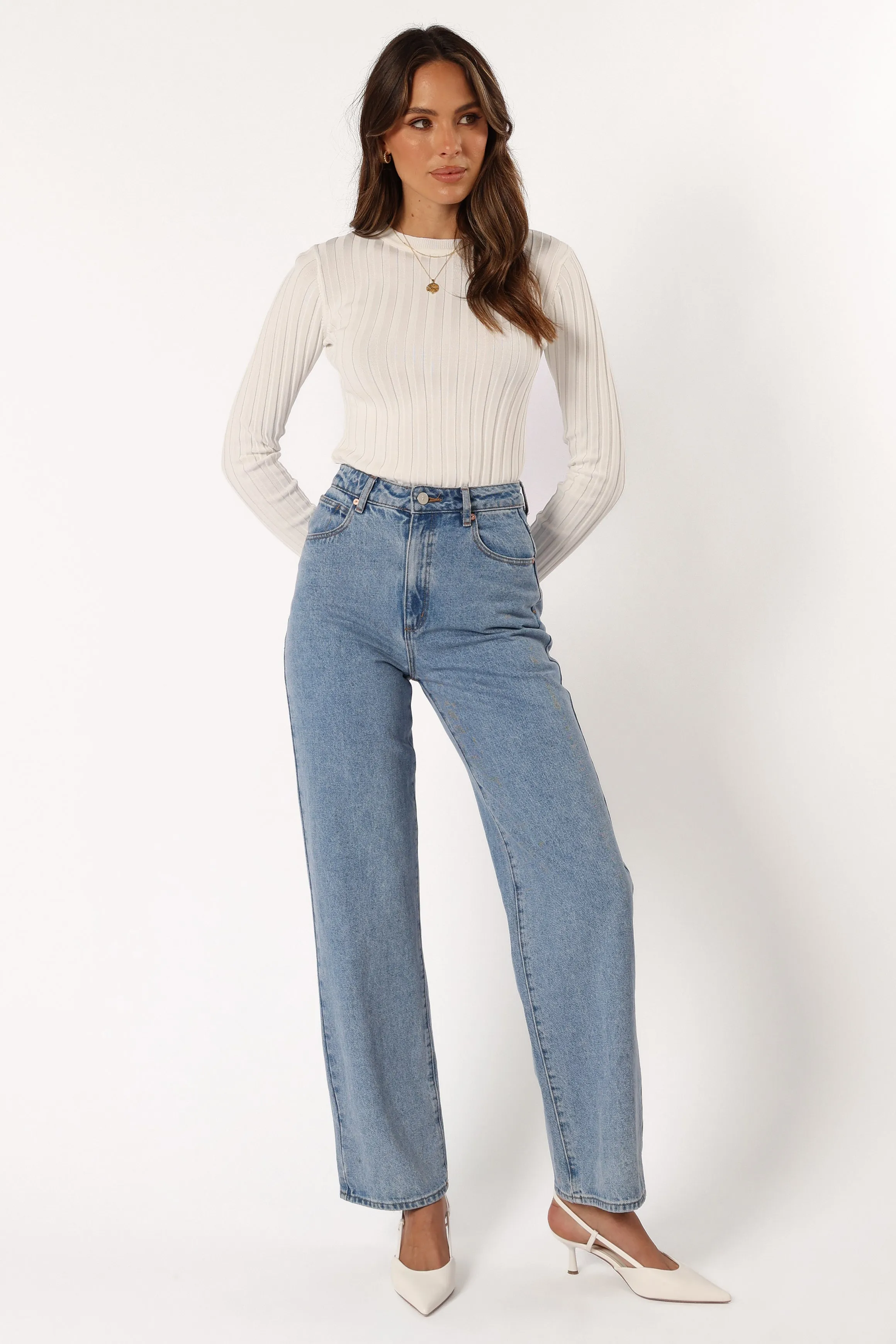 Aneesa Wide Rib Knit Top - White