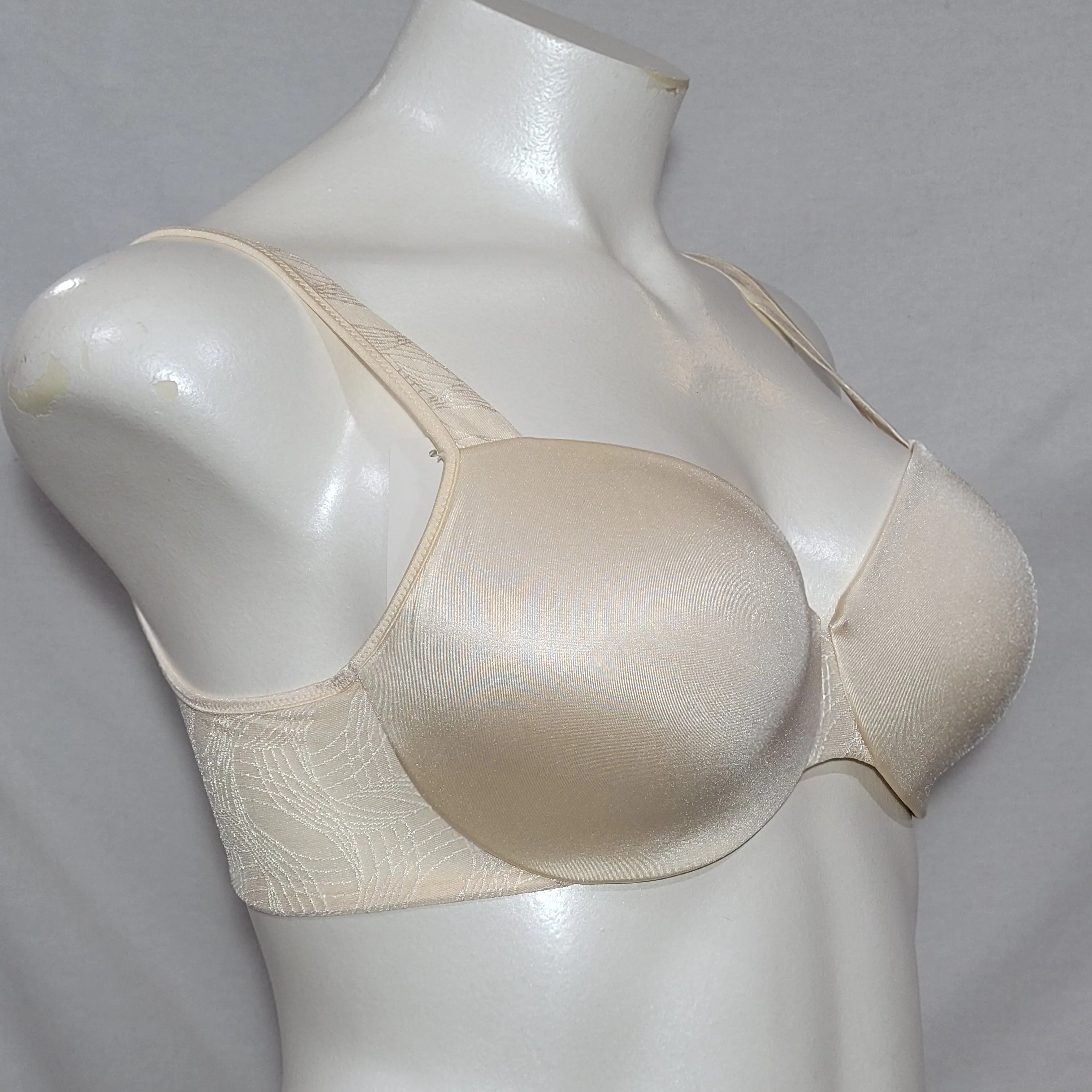 Bali BB64 Worry Free Beige Padded Underwire T-Shirt Bra 36D Ivory NWT