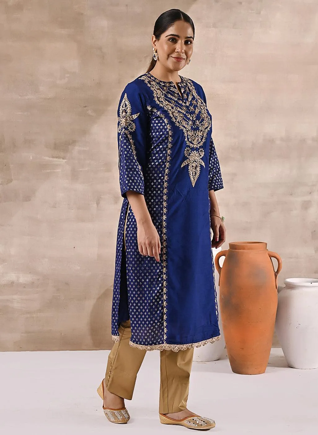 Blue Printed Kurta With Embroidery