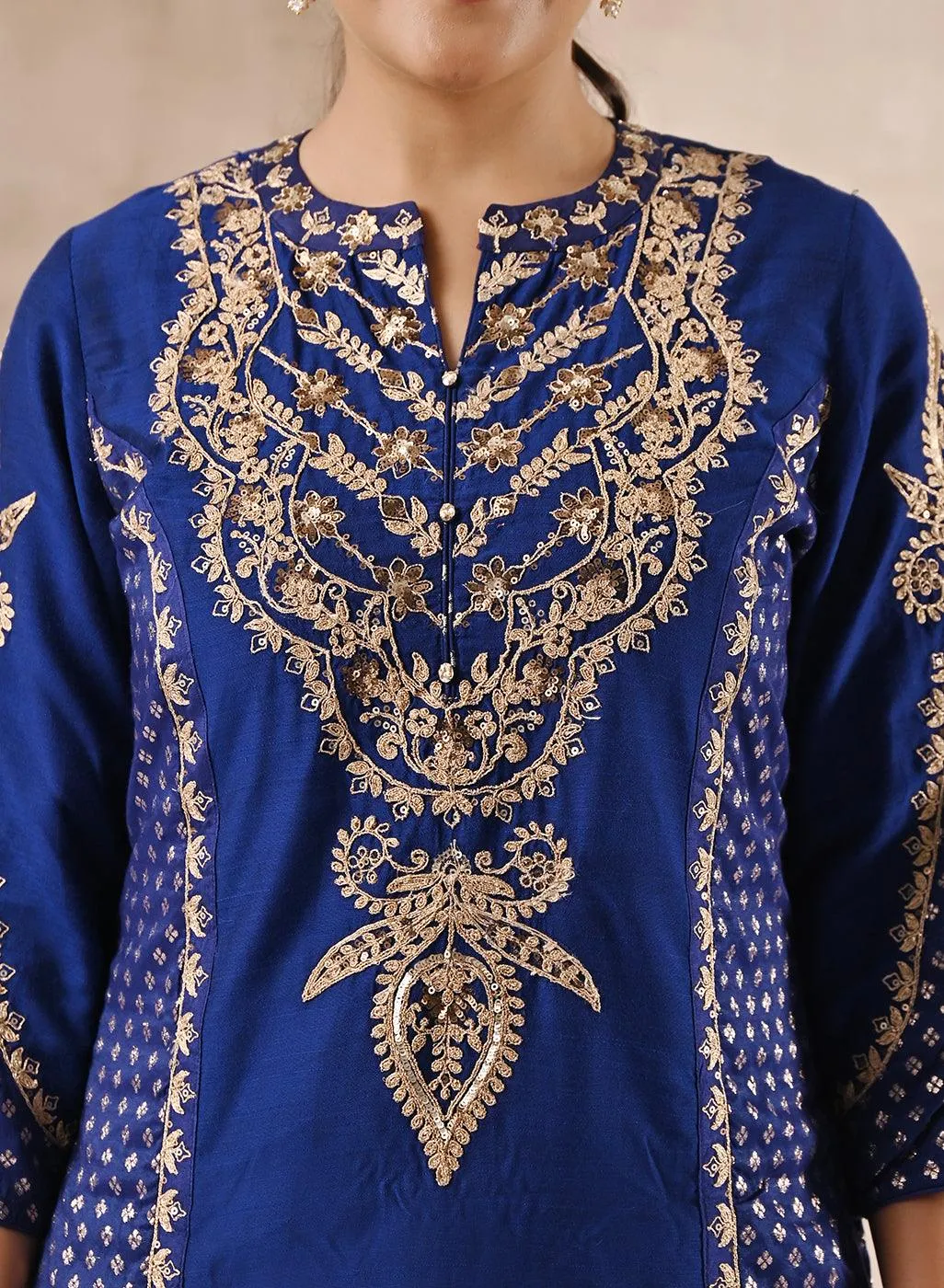 Blue Printed Kurta With Embroidery