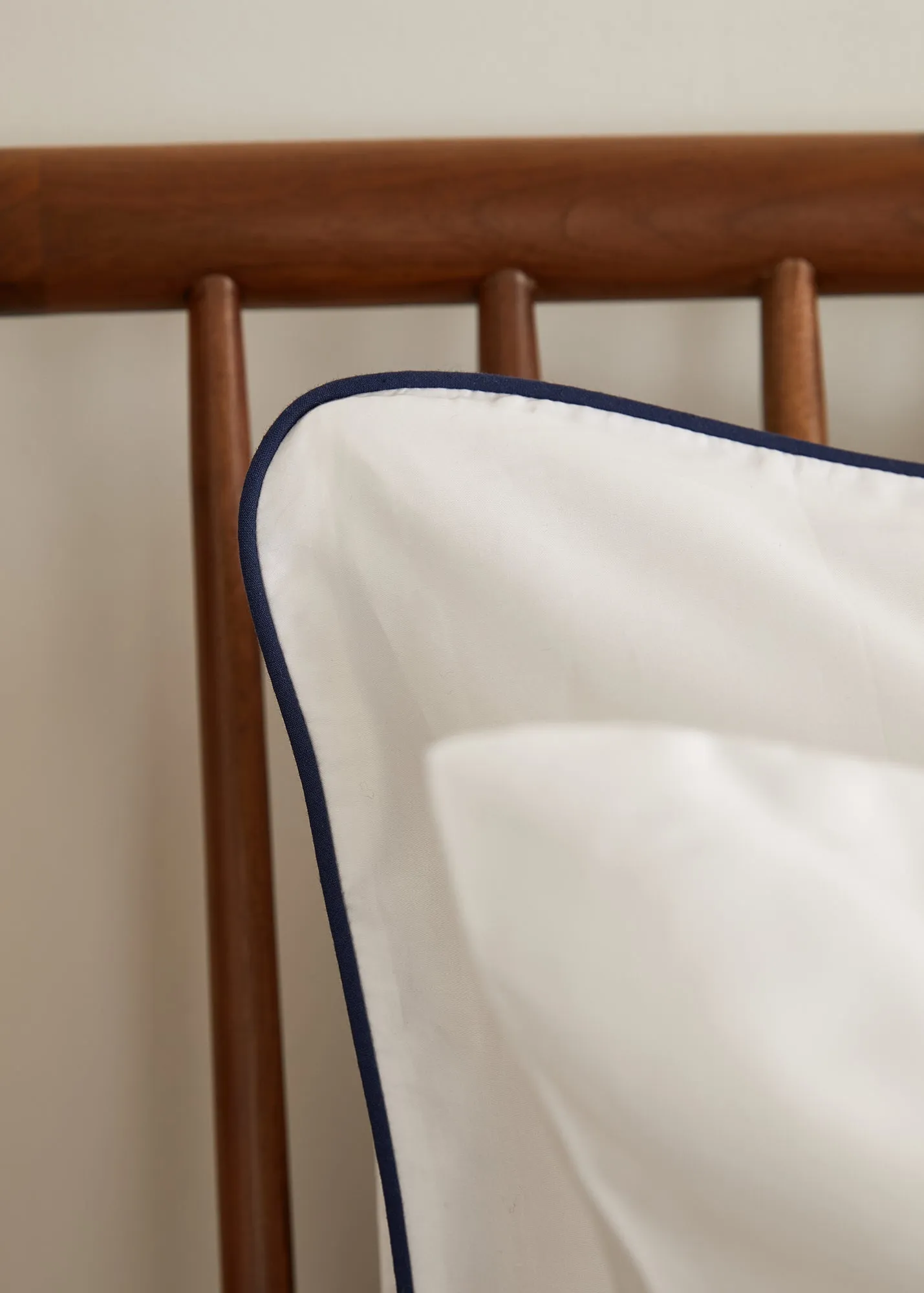 Foxford Cong Trim Pillowcase