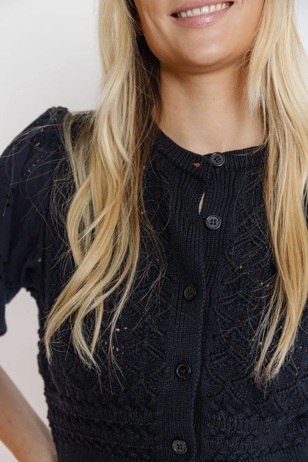 Hendry Cardigan in Black