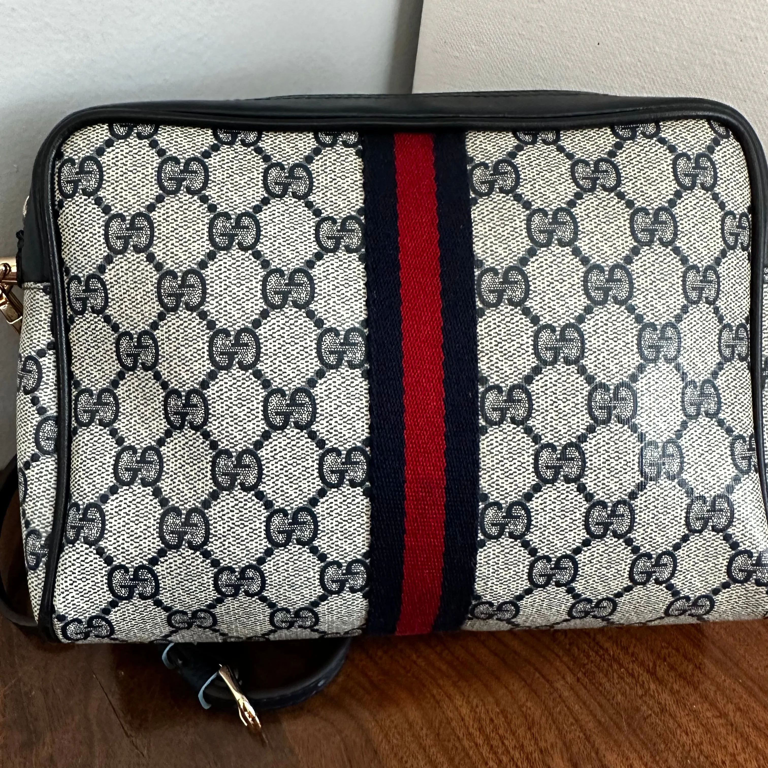 The Junco - Navy Vintage Gucci GG Crossbody