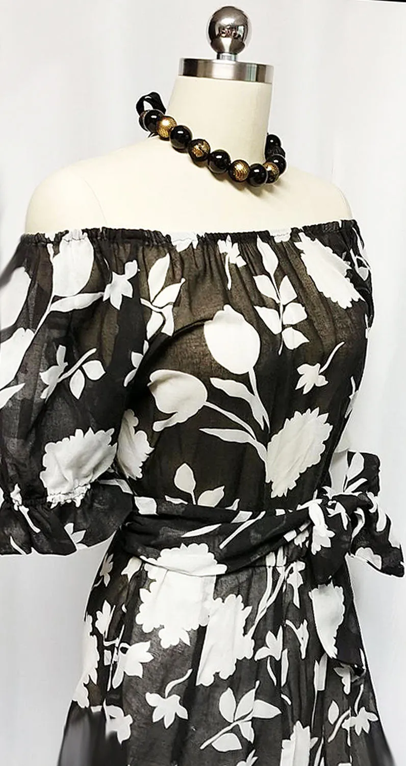 *VINTAGE '70s MR. HANK BLACK & WHITE GAUZY OFF THE SHOULDER BLOUSE & SCALLOPED SKIRT ENSEMBLE WITH MATCHING BELT